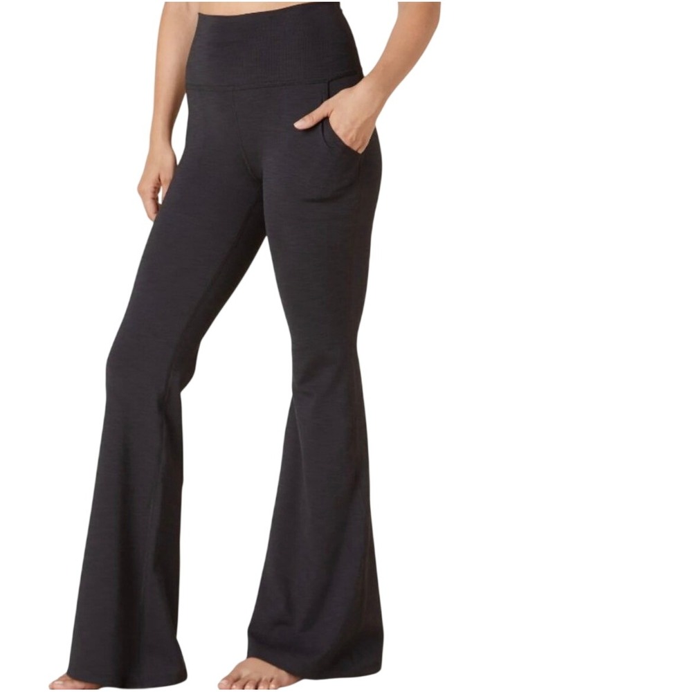 Beyond Yoga Heather Rib All Day Flare Pant in Black Heather Pocket HR1183 Medium